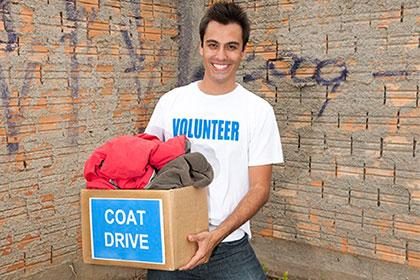 Top 10 Reasons to Encourage Your Kids to Volunteer