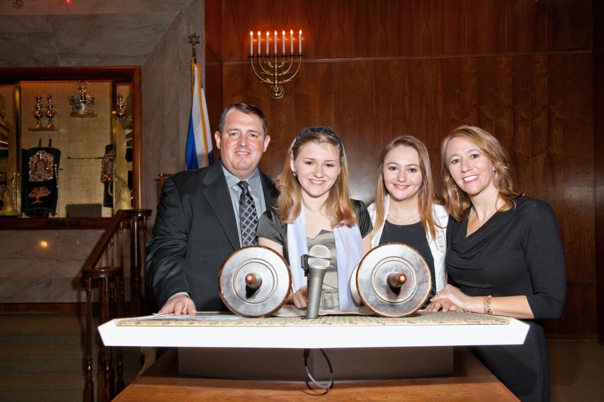 adding-meaning-to-bar-and-bat-mitzvah-ceremonies-westchester-family
