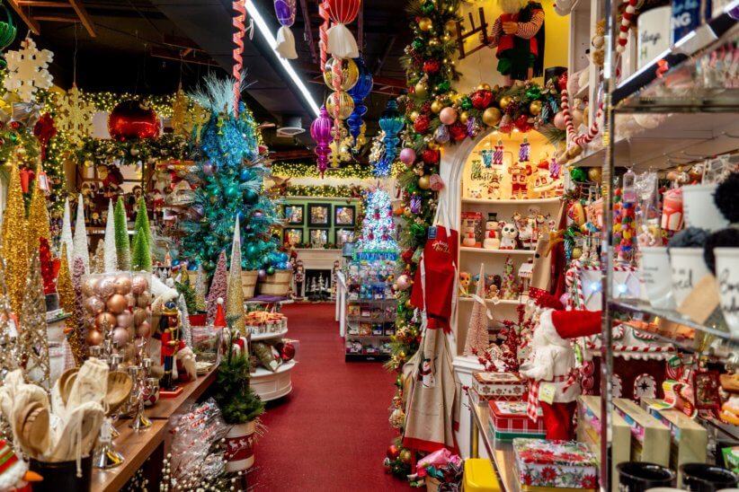 American Christmas: Dazzling One-of-a-Kind Holiday Experience in Mount Vernon