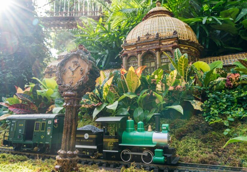 New York Botanical Garden: Holiday Train Show