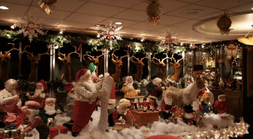 Soak in fun holiday decor while you dine at Mulino's of Westchester.