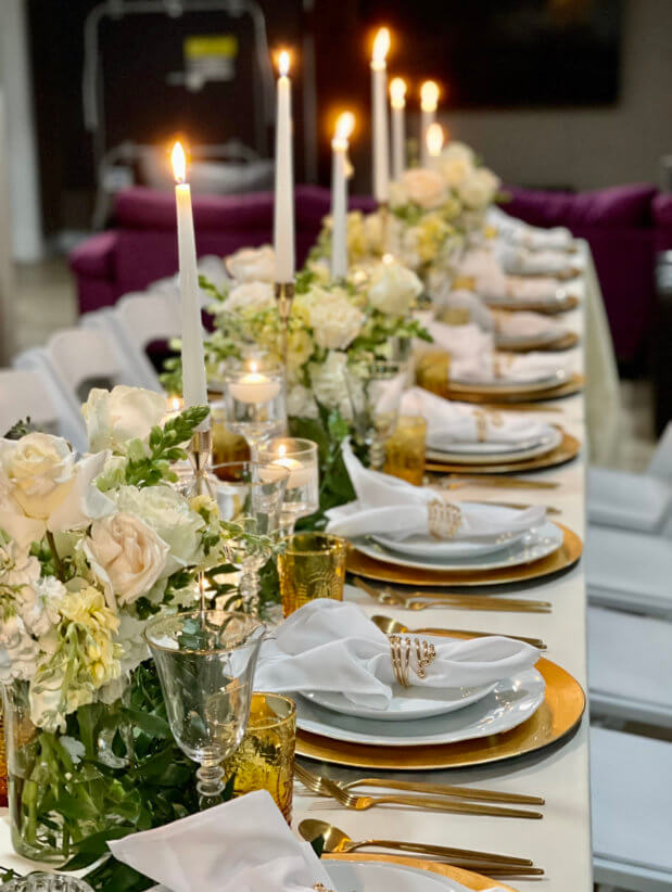 Beautiful Tablescapes from Une Table by Tania