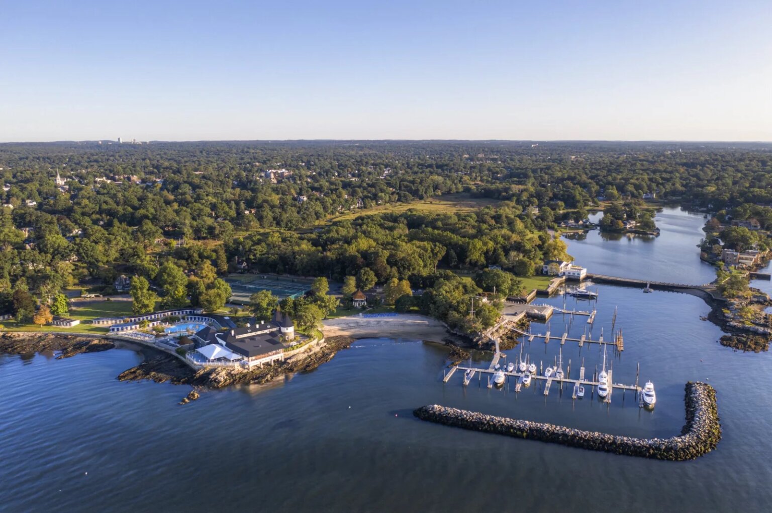 The Mamaroneck Beach + Yacht Club Westchester Family